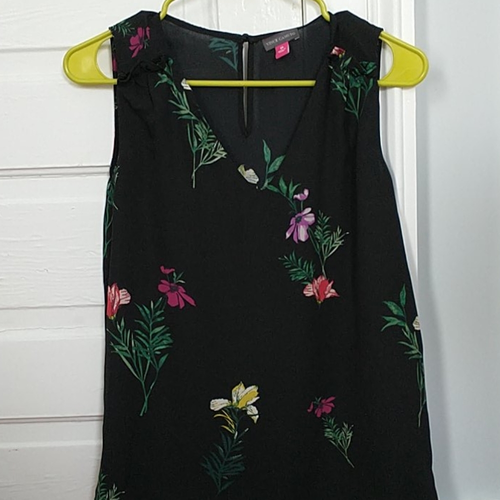 Vince Camuto Black Floral Blouse
